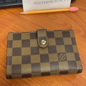 🌼French Kisslock Damier Ebene Wallet🌼